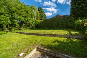 Photo 14- click for photo gallery